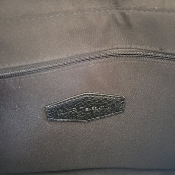 BCBG Generation Black purse with silver chain LIKE-NEW - Picture 6 of 7